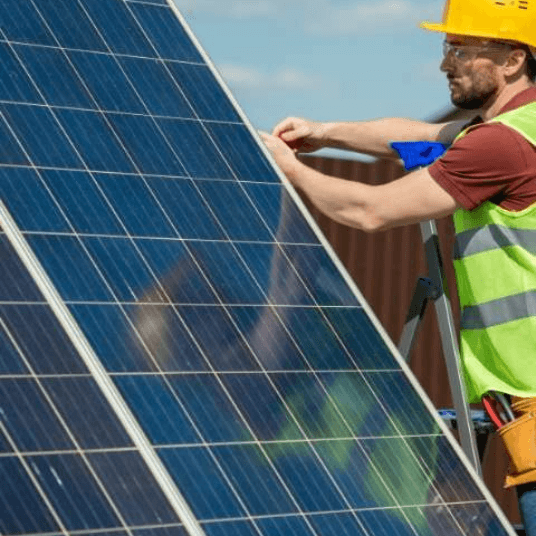 2Zero50 Individual Solution Engineer Installing Solar Panel 2021 09 24 03 45 05 Utc